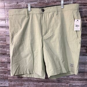 NWT Billabong Jared Hybrid Men’s shorts Sage Frost Size 38